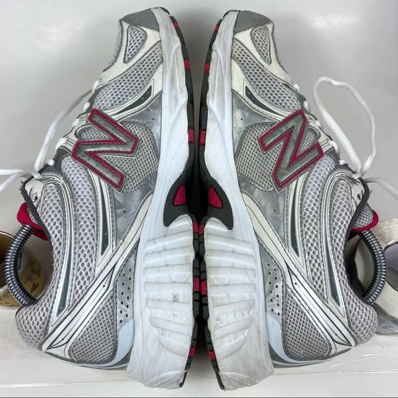 NEW BALANCE 470 MADE IN USA METALLIC SILVER AND PINK SNEAKERS WOMEN’S SIZE 10 - Picture 3 of 13